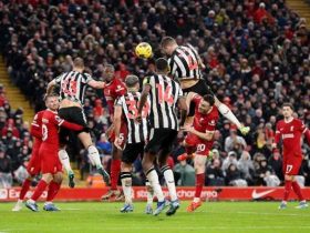 نيوكاسل يونايتد ينتظر مانشستر سيتي