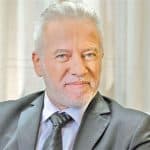 أخرهم الممثل فادي إبراهيم.. مشاهير تعرضوا لبتر أطرافهم