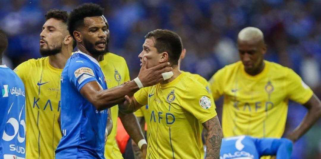 علي البليهي لاعب الهلال السعودي ومنتخب السعودية