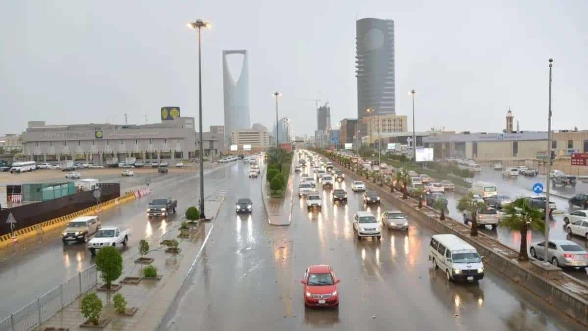 حالة الطقس السبت.. استمرار هطول أمطار رعدية في هذه المناطق