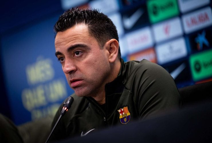 تشافي هيرنانديز مدرب برشلونة