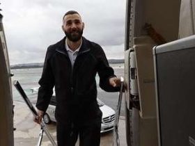 كريم بنزيما لاعب الاتحاد