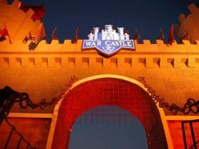 قرية "War Castle" في بوليفارد وورلد