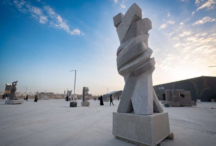 ملتقى طويق للنحت 2024