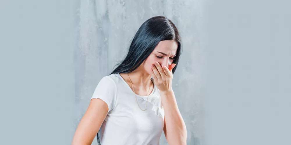 ما هي الأدوية المسببة بطعم معدني في الفم؟
