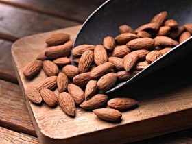 اللوز: منقوعاً أم محمصاً.. أيهما أفضل؟