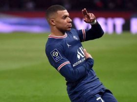 كيليان مبابي مع باريس سان جيرمان