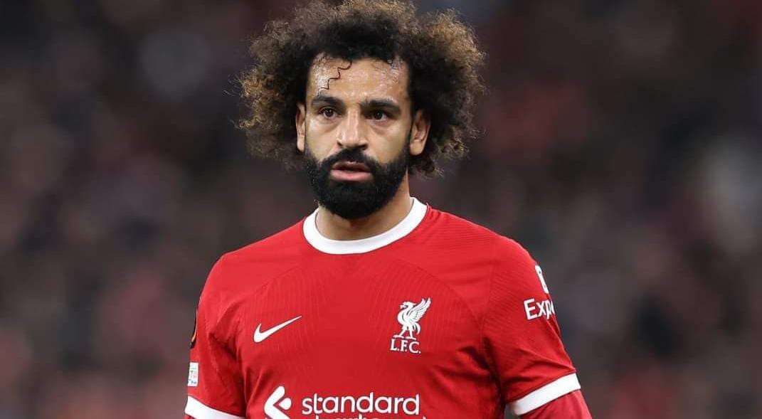 محمد صلاح قائد منتخب مصر ومهاجم ليفربول الإنجليزي