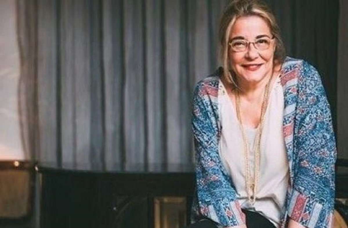 الفنانة مها أبو عوف