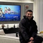 أحمد سعد في منزله الجديد بالرياض