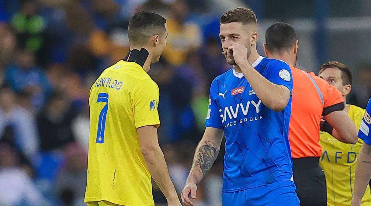 مباراة سابقة جمعت بين الهلال والنصر