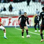 جانب من مباراة الأهلي المصري وشباب بلوزداد الجزائري في دوري أبطال أفريقيا