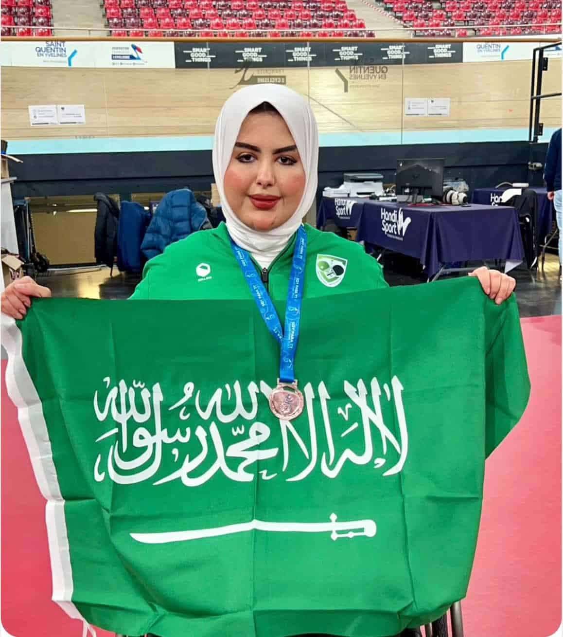 غالية العنزي