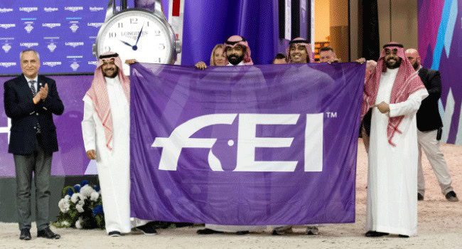 المملكة تستلم علم استضافة بطولة كأس العالم لقفز الحواجز والترويض 2024