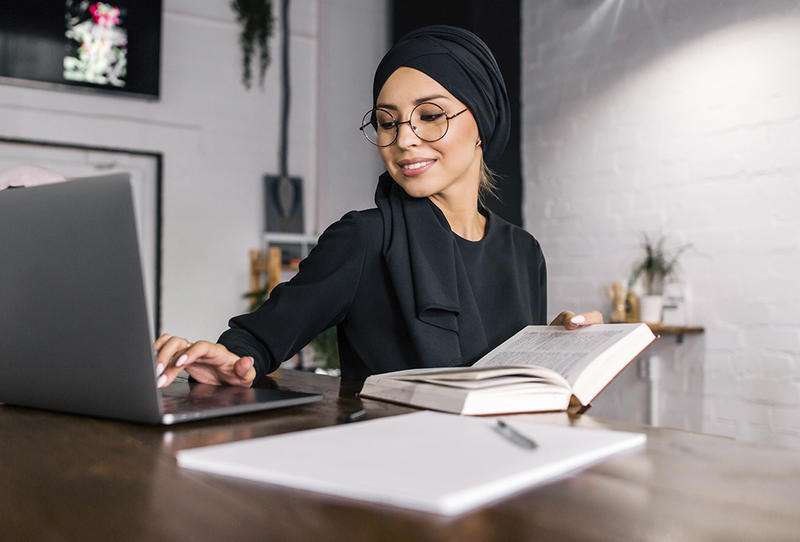 كيف تصبحين سيدة أعمال ناجحة؟ (صورة تعبيرية)