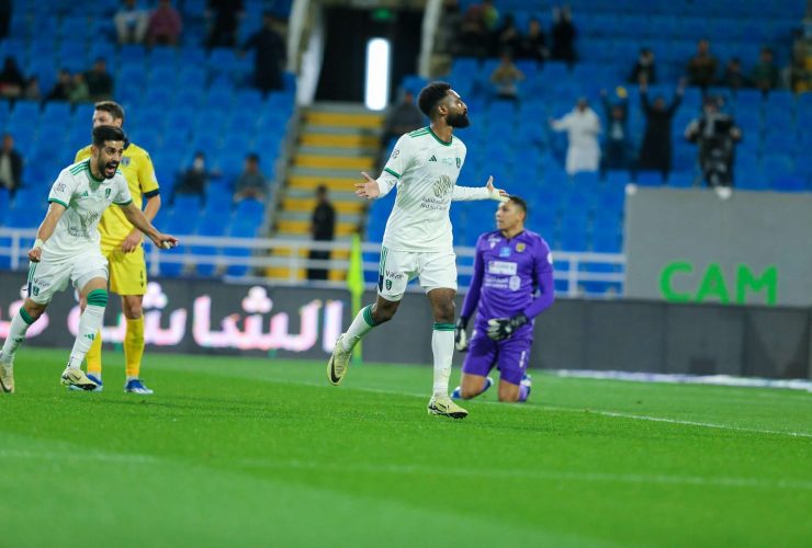 الأهلي والتعاون