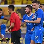 مشادة بين علي البليهي وحمد الله في قمة الاتحاد والهلال بدوري أبطال آسيا