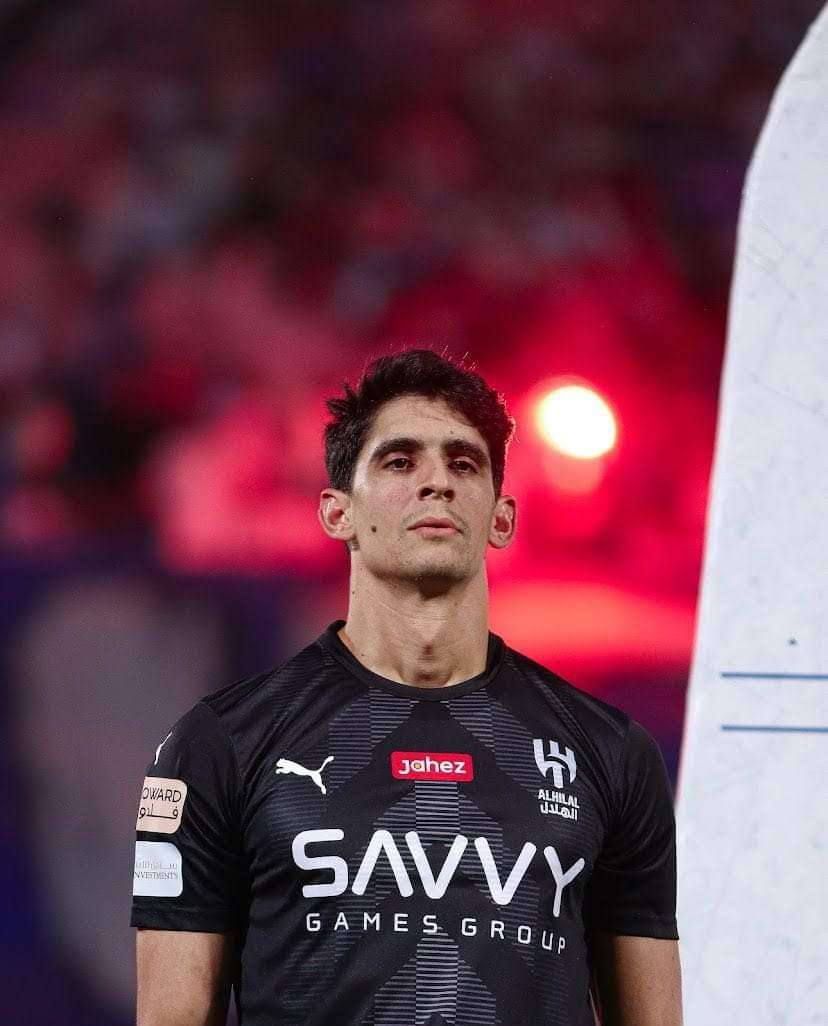 ياسين بونو حارس مرمى الهلال