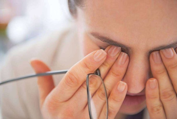 علامات في العين تشير إلى الإصابة بجلطة