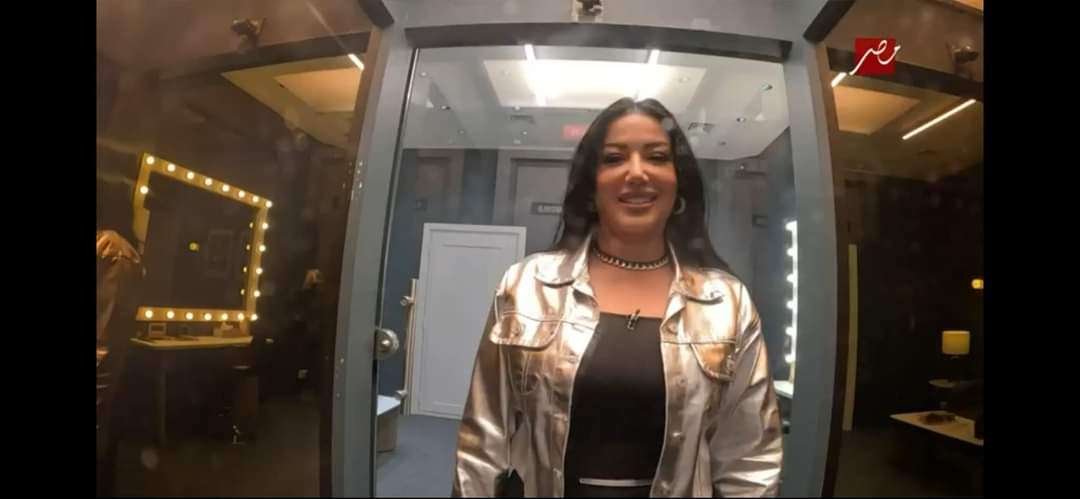 أيتن عامر وسمية الخشاب