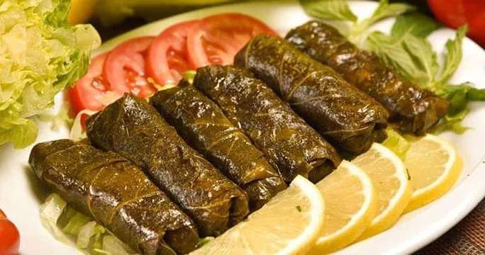 أسهل طريقة لعمل محشي ورق العنب