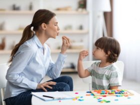 الأطفال المصابة بالتوحد