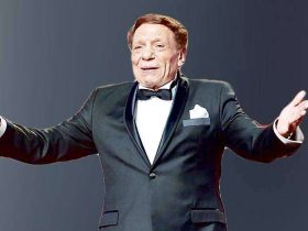 الفنان المصري عادل إمام