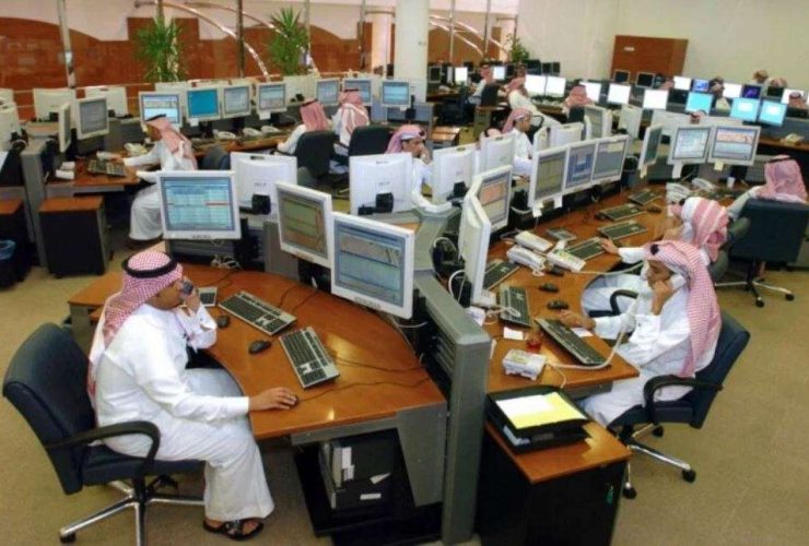 أول شركة سعودية تتخذ قرار تقليل أيام العمل إلى 4 أيام في الأسبوع.