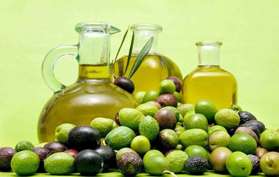 زيت الزيتون البكر.. يحمي القلب ويقي من السرطان