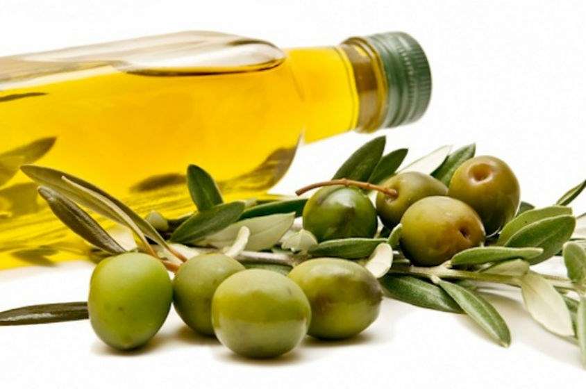 زيت الزيتون البكر.. يحمي القلب ويقي من السرطان