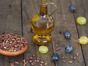 زيت بذور العنب.. فوائد واستخدامات