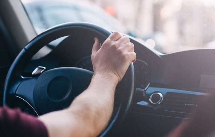 6 أشياء لا تتركها في السيارة خلال الطقس الحار