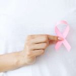 بعد إصابة فنانات به ما هو سرطان الثدي وطرق الوقاية والعلاج
