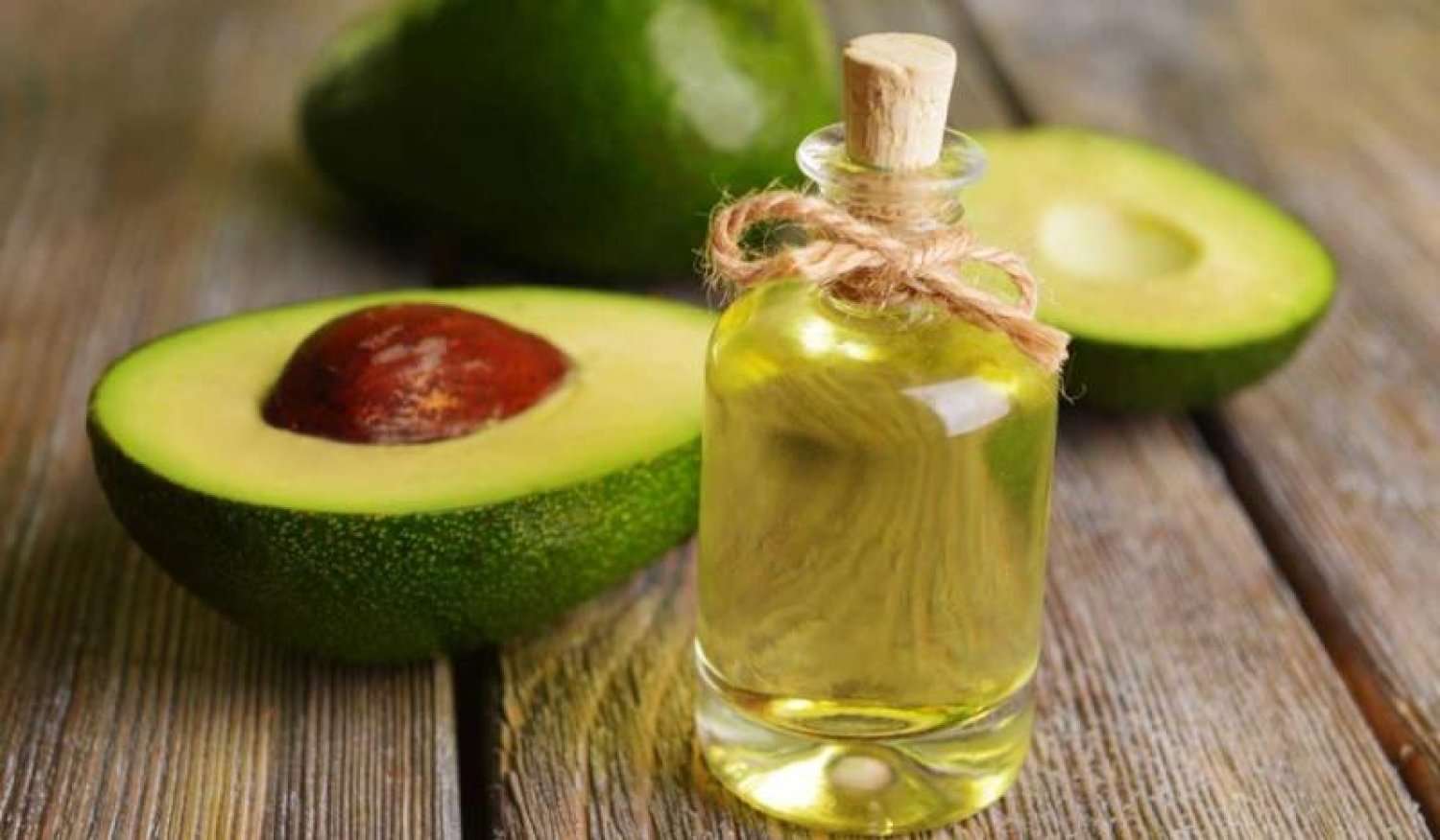 زيت الأفوكادو للشعر.. الاستخدام والفوائد