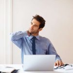 آلام الرقبة الناتجة عن كثرة الجلوس