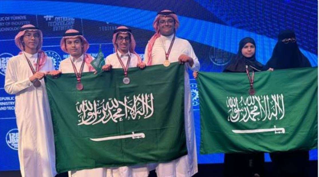 طلبة المملكة يحققون 5 جوائز عالمية في أولمبياد البلقان للرياضيات للناشئين
