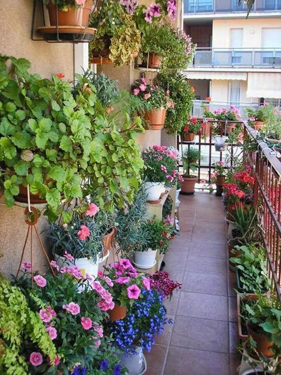 لصيف ممتع.. 12 فكرة ديكور لشرفة منزلك
