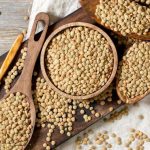 جامعة هارفارد توصي بتناول العدس 4 مرات اسبوعيا.. ما الأسباب؟