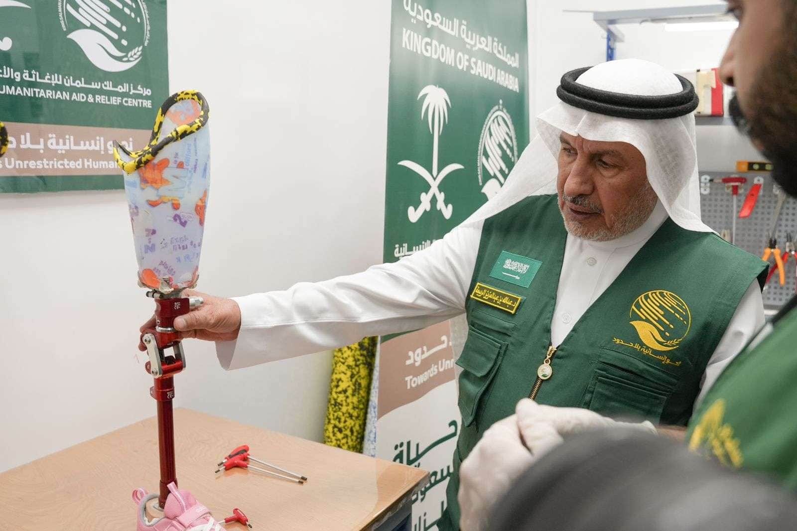 مركز الملك سلمان عبد العزيز   يسلم 364 وحدة سكنية مؤهلة للسكن لمتضرري زلزال سوريا وتركيا