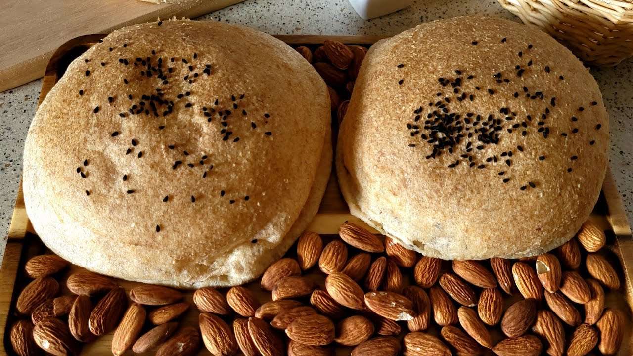 خبز اللوز اللذيذ.. وصفة صحية بمكونات بسيطة إصنعيها بمطبخك