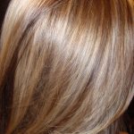 6 طرق لـ فرد الشعر بطريقة طبيعية في المنزل