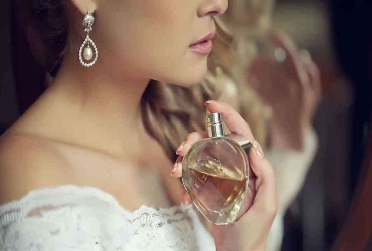 التفريق بين العطري الأصلي والمزيف