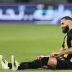 مدرب الاتحاد يثير قلق الجماهير عن إصابة كريم بنزيما