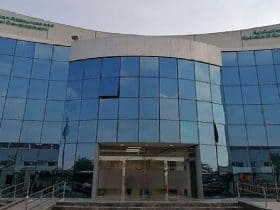 ما هو موقف الأسرة التي تسكن سكنا واحدا من الضمان الاجتماعي؟