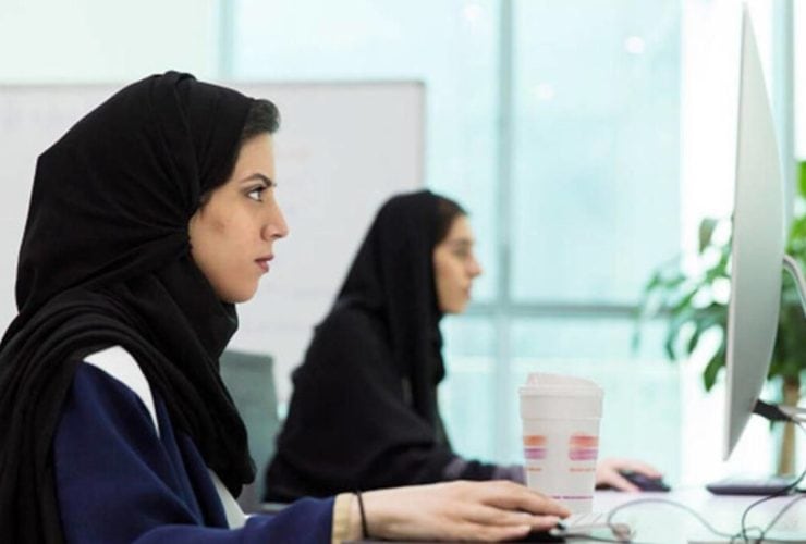 تمكين المرأة السعودية