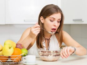 أطعمة تسبب اضطرابات النوم