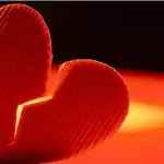 عندما يبكي القلب.. العلاقة بين الحزن والموت