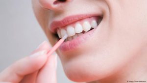 أسنان صحية لابتسامة مشرقة