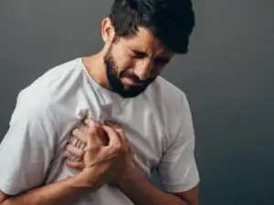 أسباب الإكتئاب.. 4 أسباب أهمها الوراثة