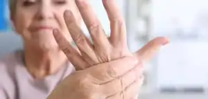 رعشة اليدين